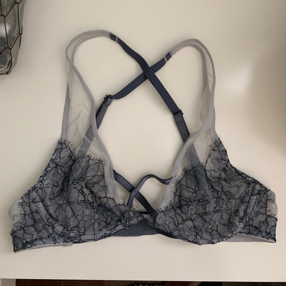 NEVER WORN BEFORE Victoria’s Secret bralette